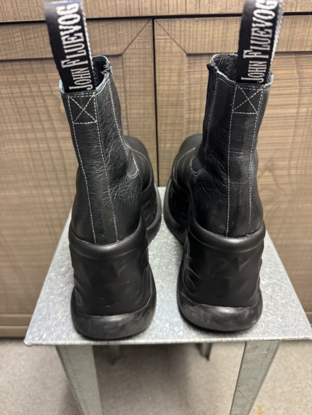 Angelica Reece Platform Chelsea boots - Picture 3 of 5